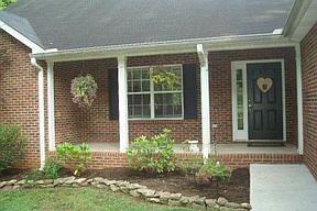 4th image of 5800 Marilyn Dr