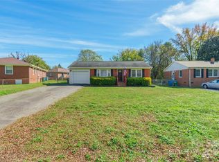 245 Eden Cir #92, Pineville, NC 28134