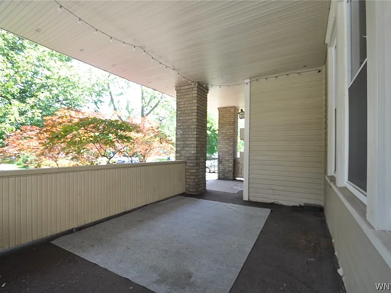 30 Wellington Rd — Photo 12
