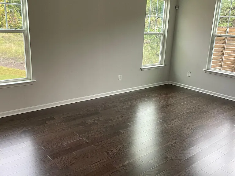 1035 Islip Pl — Photo 8