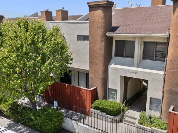 13825 Beaver St, Sylmar, CA