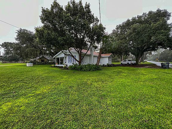3rd image of 4140 W Bella Vista St
