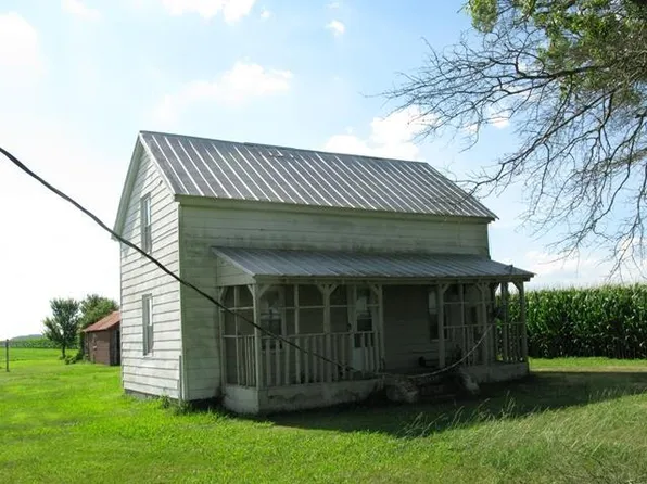 293 Stingy Ln, South Mills, NC 27976