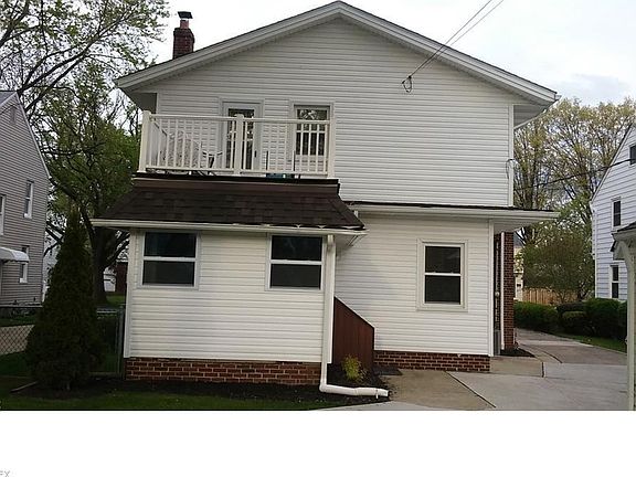 3rd image of 310 E 218th St