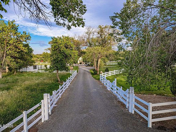 4th image of 150 Juniper Hill Rd