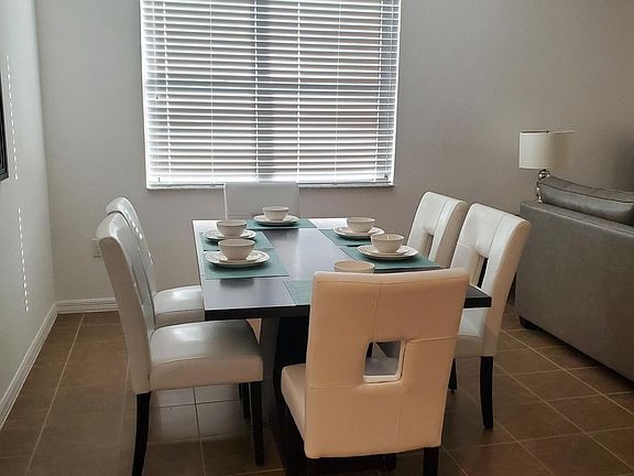 4th image of 2573 Rosemont Cir