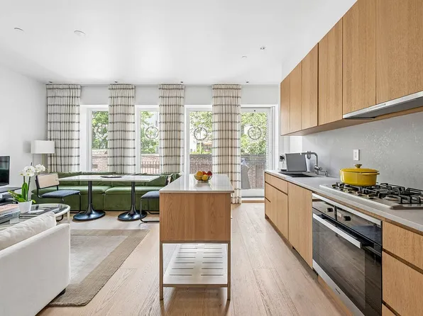 415 Degraw St Unit Garden B, Brooklyn, NY 11217
