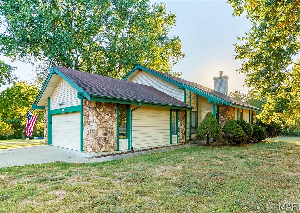 1st image of 109 Osage Way