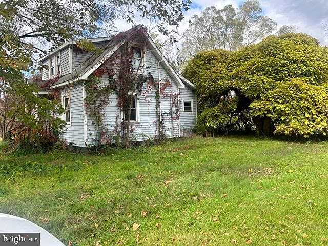 2nd image of 719 Elmer Ave