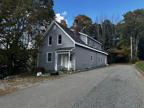 12 Buckley Lane, Bucksport, ME 04416