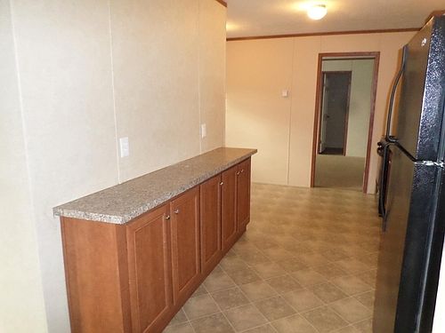 2nd image of 62 Suzanne Blvd