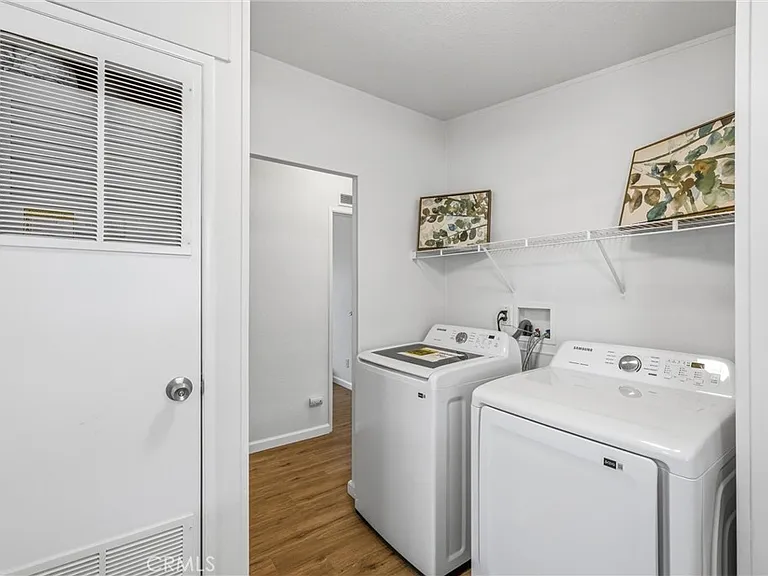 21851 Newland St #104 — Photo 35