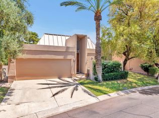 3026 E Stella Ln, Phoenix, AZ 85016