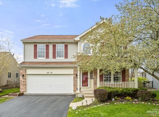 2921 Brisbane Dr, Lake In The Hills, IL 60156
