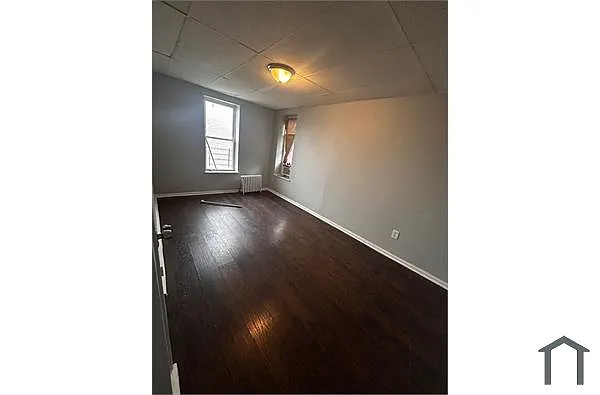 Building Photo - 138 Orchard St #2
