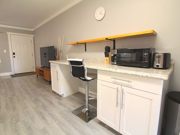 3rd image of 4002 Knight Rd SW Unit A