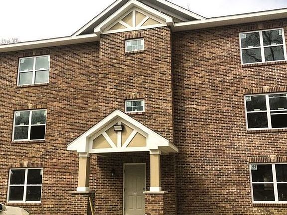 2nd image of 700 N 22nd St #206