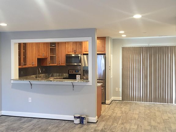 3rd image of 11412 Waterbury Way