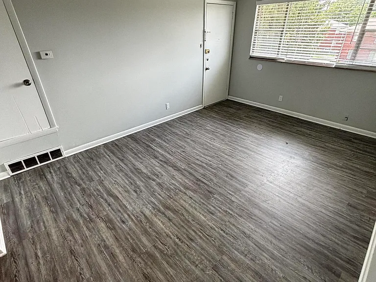 3007 Pamela Way #4 — Photo 1