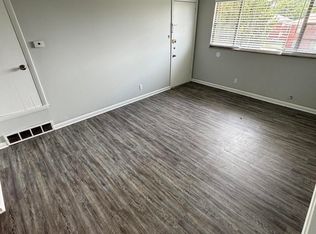 3007 Pamela Way APT 4, Louisville, KY 40220