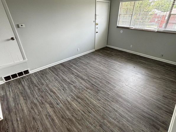 3007 Pamela Way APT 4