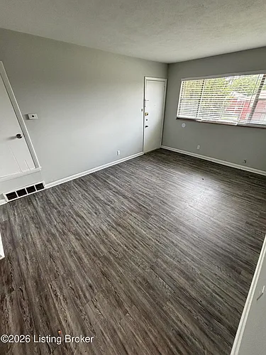 3007 Pamela Way #4 Photo 1 3007 Pamela Way #4 Photo 1