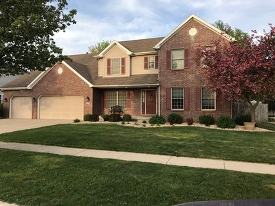 12 Brownstone Ct, Bloomington, IL, 61704