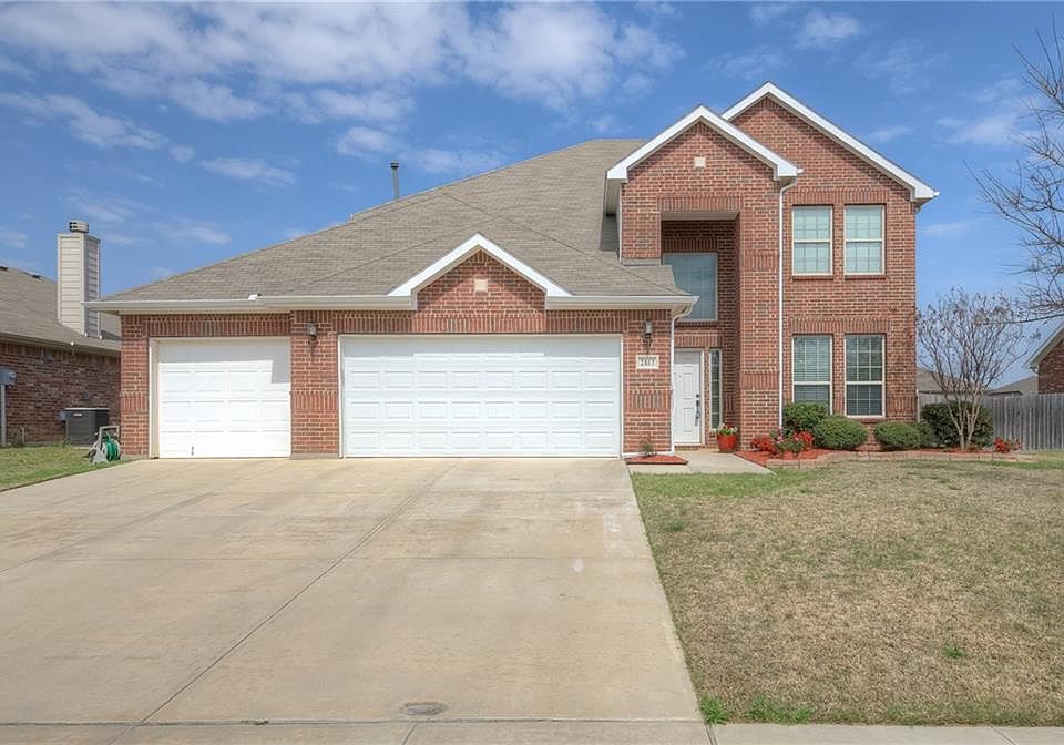 1st image of 2113 Fairmount Park Dr