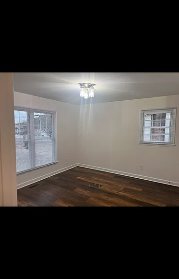 251 Cameron Rd — Photo 4