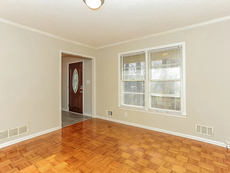 3656 Chestnut Lake Ct — Photo 7
