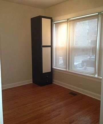 3rd image of 1653 W Wallen Ave #1C