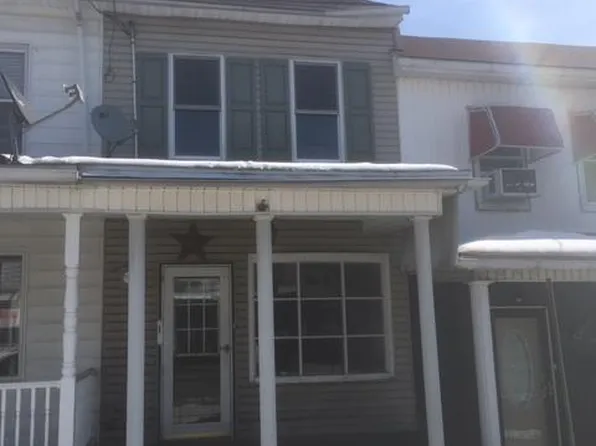 23 S Walnut St, Mount Carmel, PA 17851