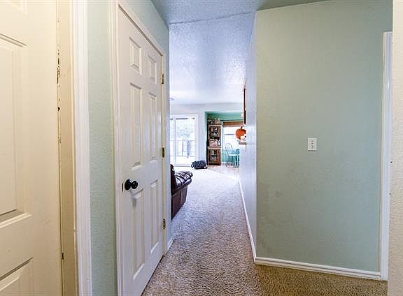 3rd image of 2412 San Gabriel Dr