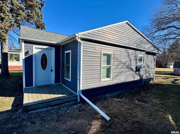 460 N Cole St, Bushnell, IL 61422