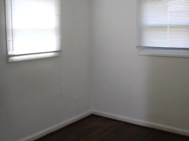 12010 Ashley Dr SE — Photo 11