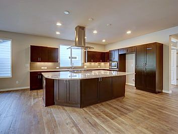 4th image of 5155 Herron St NE