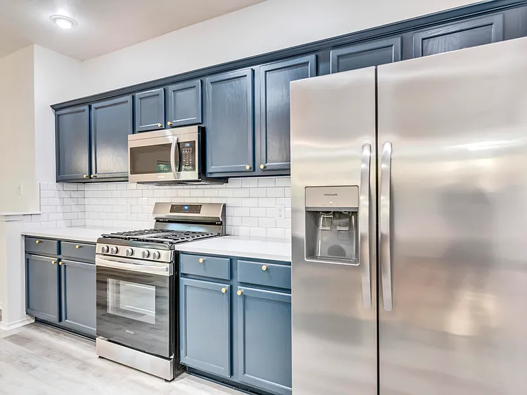 3438 Flowstone Ln — Photo 12