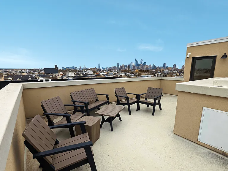333 Earp Street — Photo 11