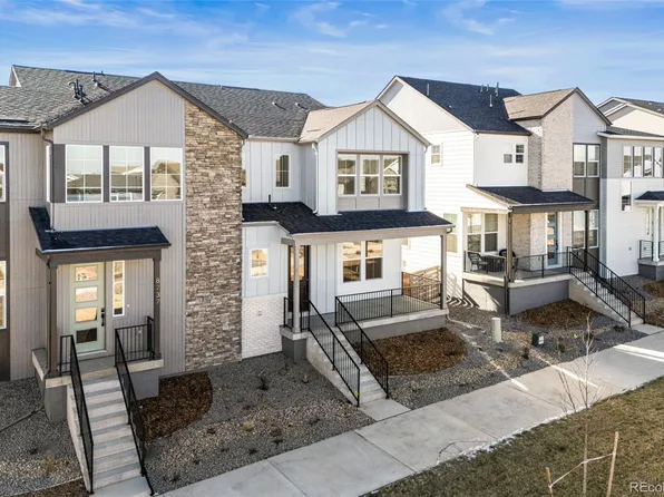 8735 Whiteclover Street, Littleton, CO 80125