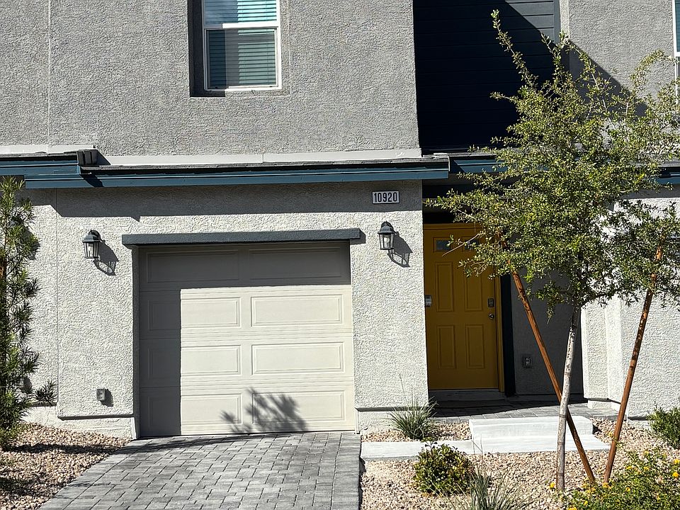 1st image of 10920 Rollingford Ave