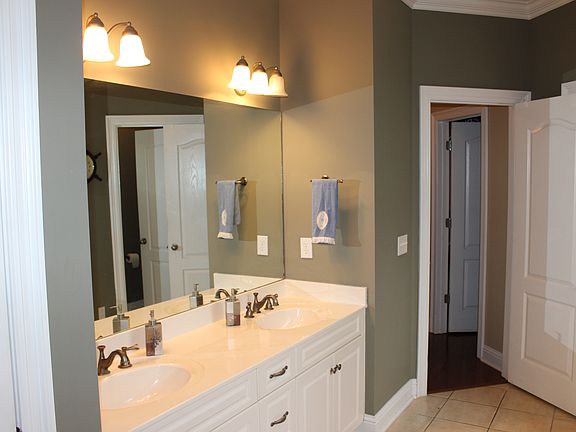 3rd image of 8866 Marston Way