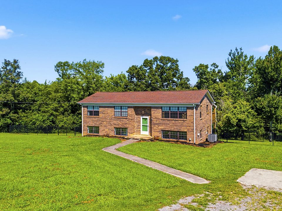 1st image of 840 Ridge Rd