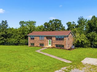 840 Ridge Rd, Madisonville, TN 37354