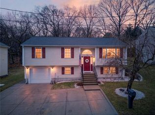234 Minerva Ave, Cumberland, RI 02864