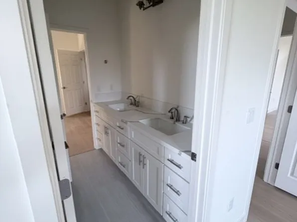 3226 Cambridge Rd, Cameron Park, CA 95682