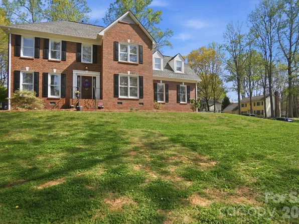 4218 Patriots Way, Gastonia, NC 28056