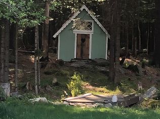 661 Cape Moonshine Rd, Piermont, NH 03779