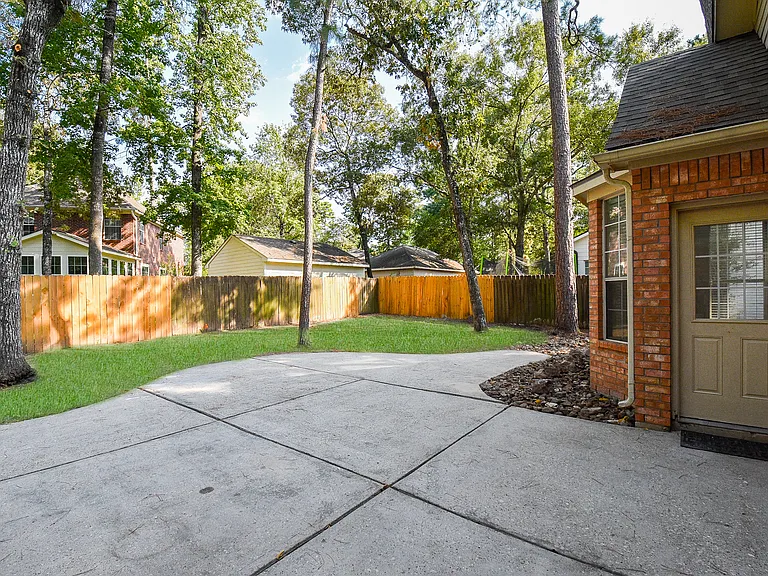202 W Sterling Pond Cir — Photo 29
