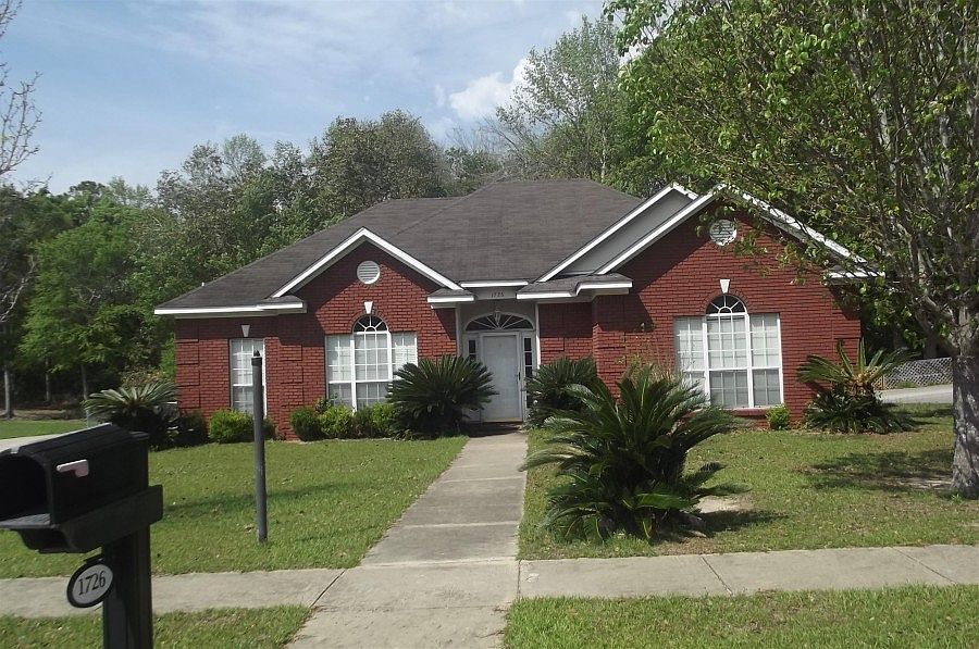 1726 Spanish Trace Dr, Saraland, AL 36571 Zillow