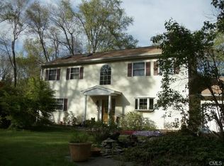 280 N Salem Rd, Ridgefield, CT 06877